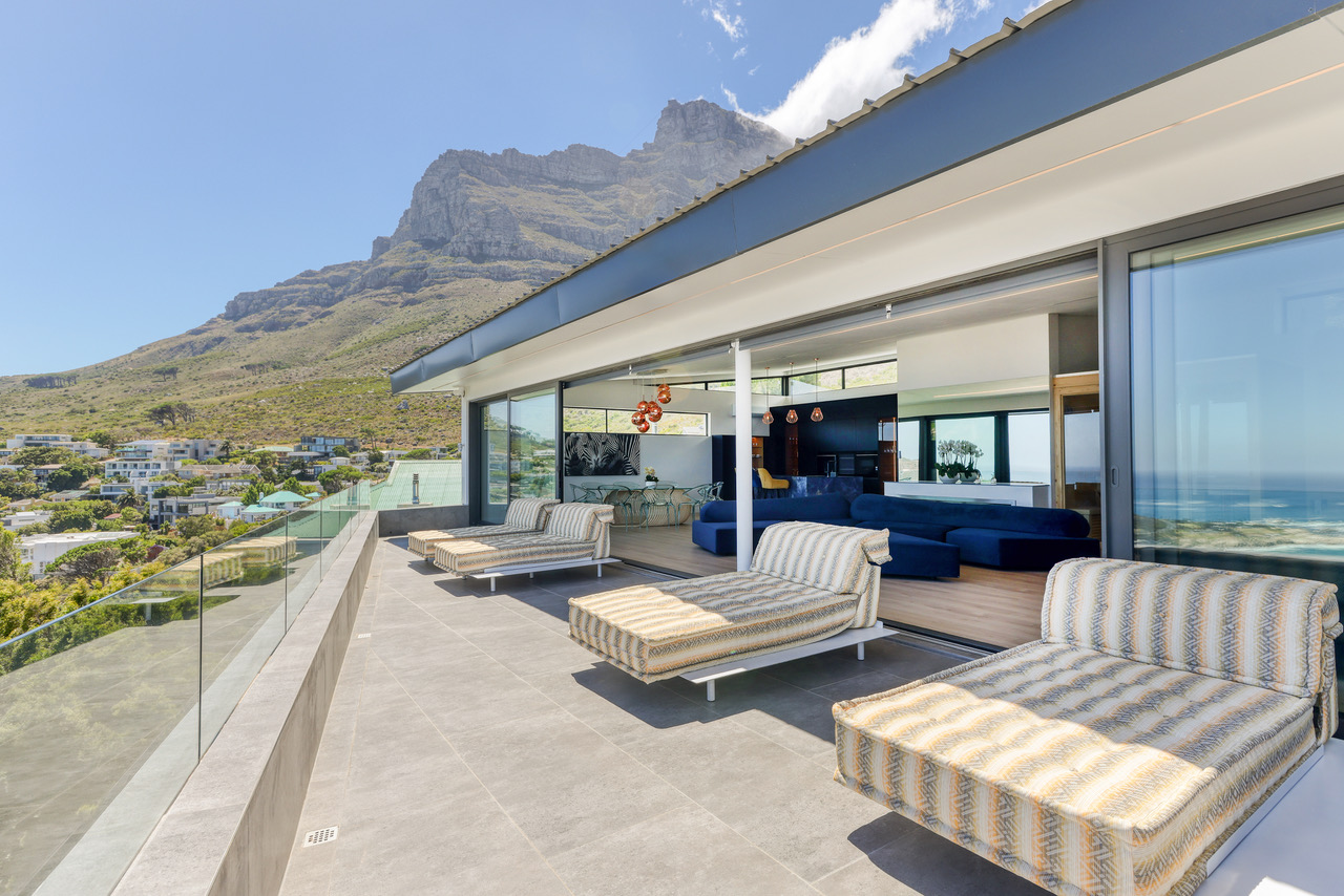 Private penthouse terrace with mountain views in Camps Bay